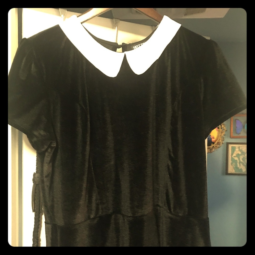 HotTopic Velvet Wednesday Addams dress